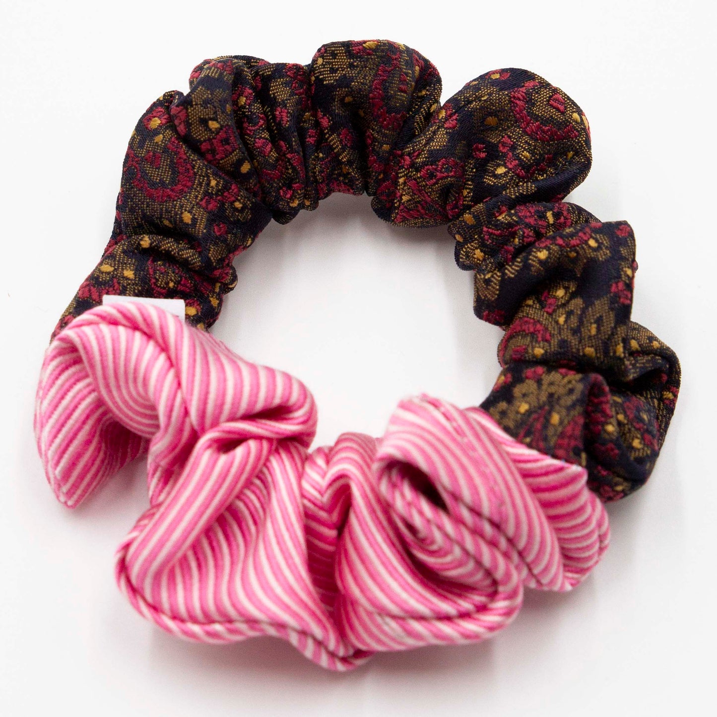 Colorblock scrunchie Peter Paisley