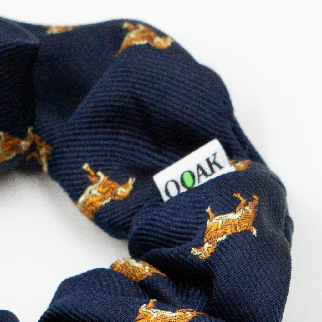 Scrunchie Donald Dog