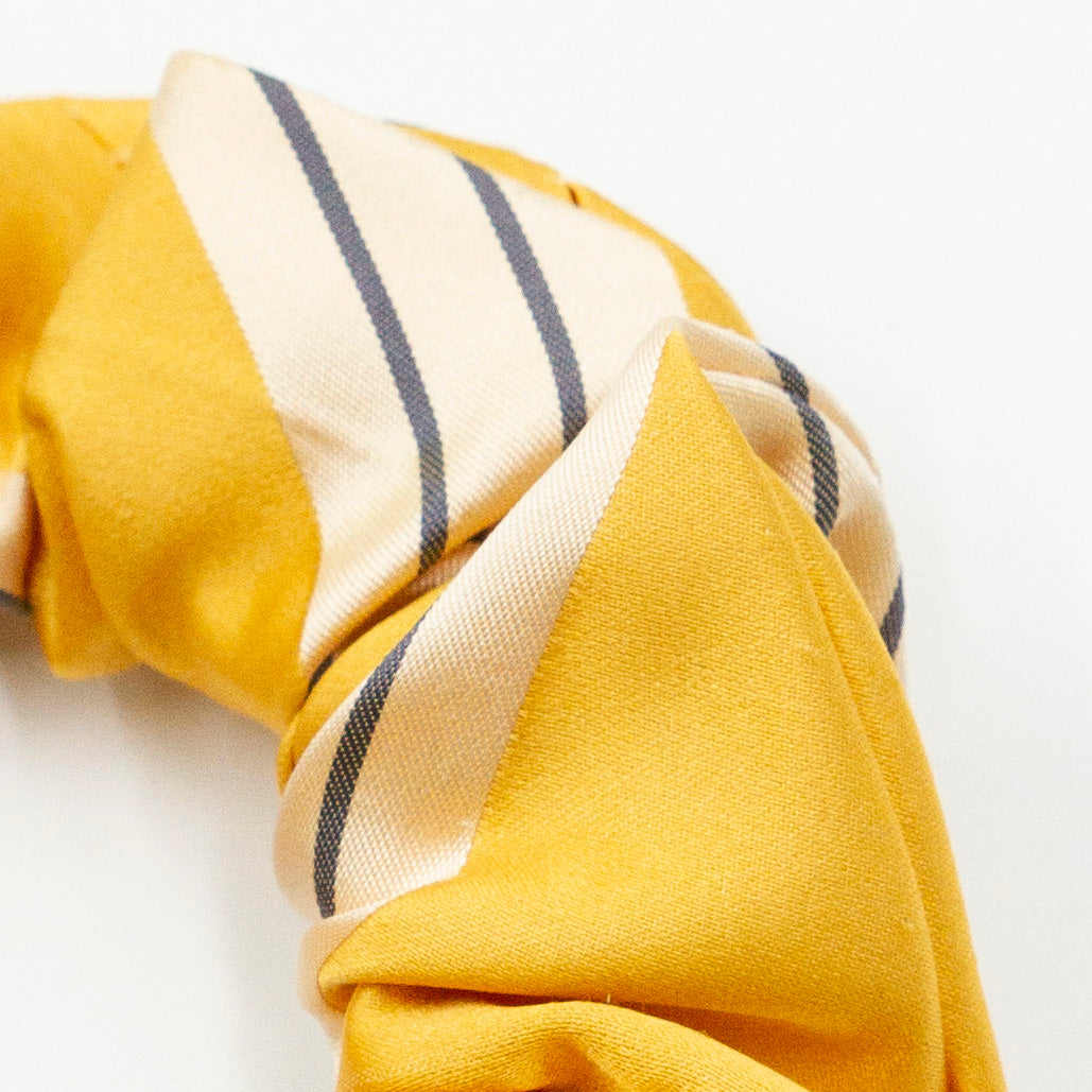 Scrunchie Ziggy Candy Cane