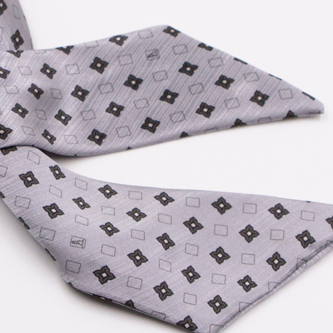 Scrunchie with ribbon Happy Victorius