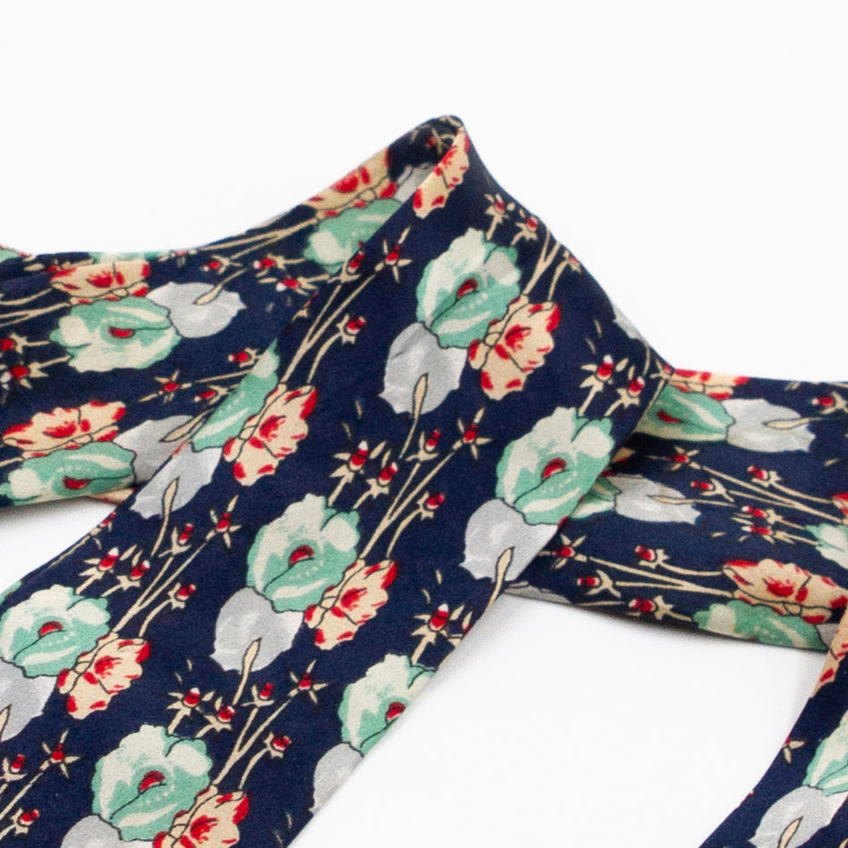 Scrunchie with ribbon Happy Victorius