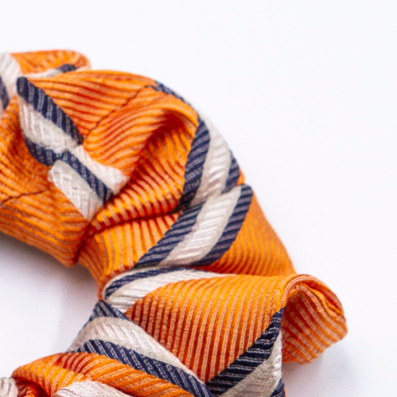Scrunchie Ziggy Candy Cane