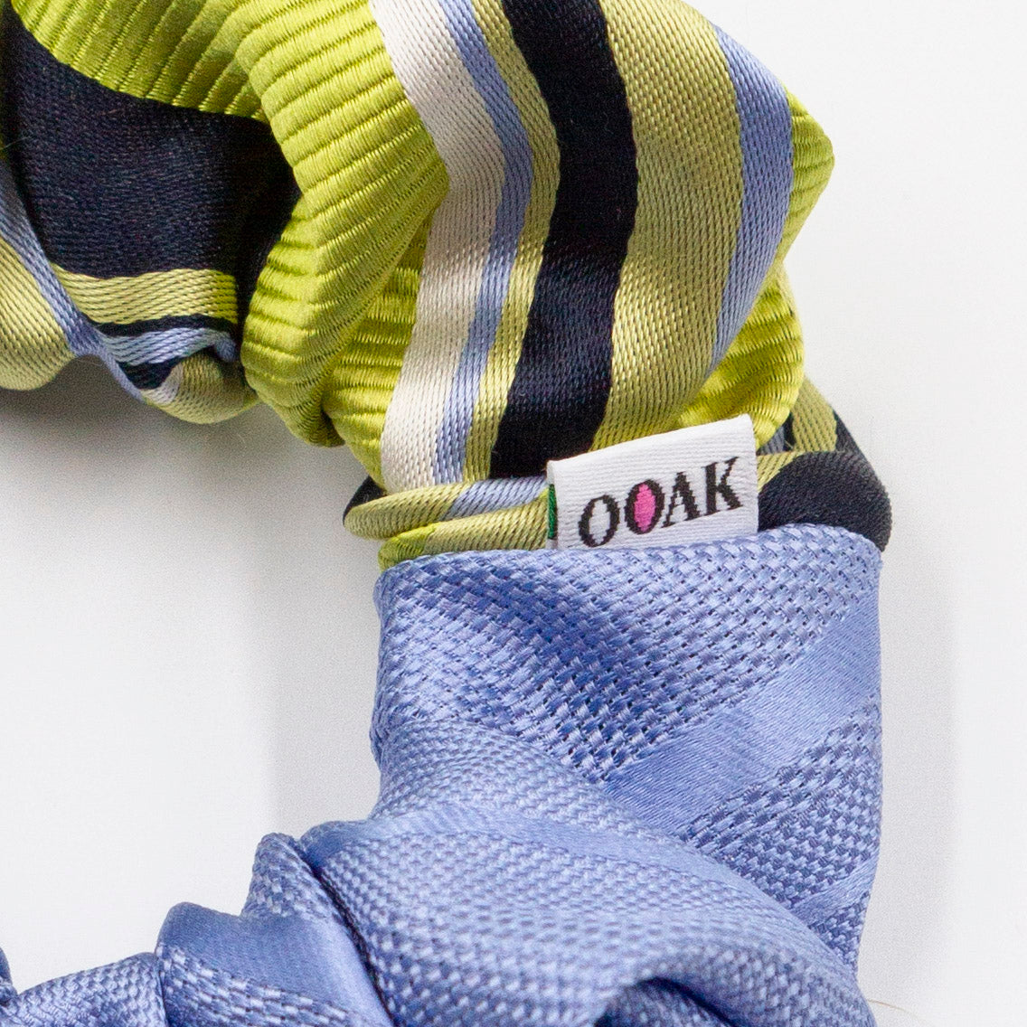 Colorblock scrunchie 125