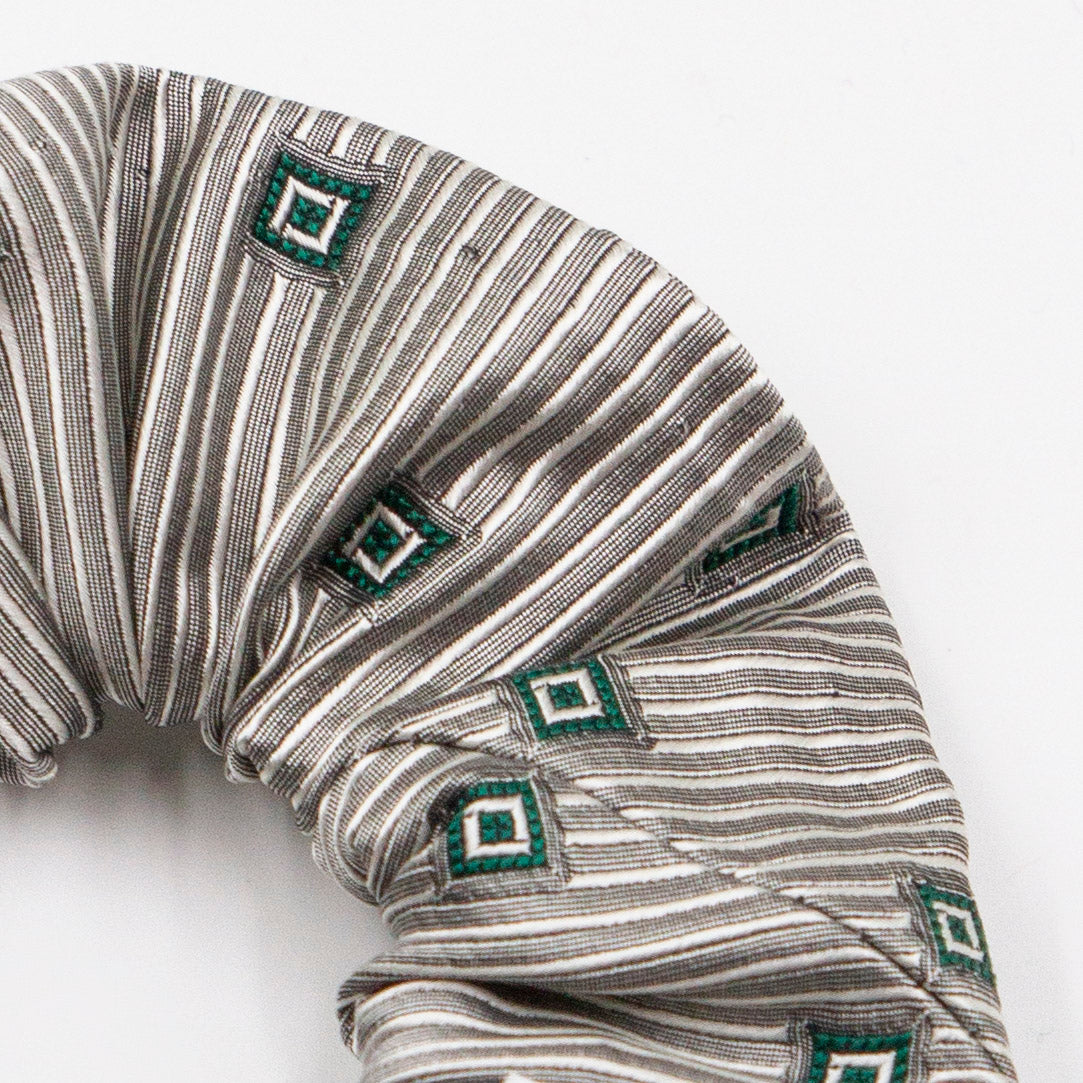Scrunchie Ziggy Candy Cane