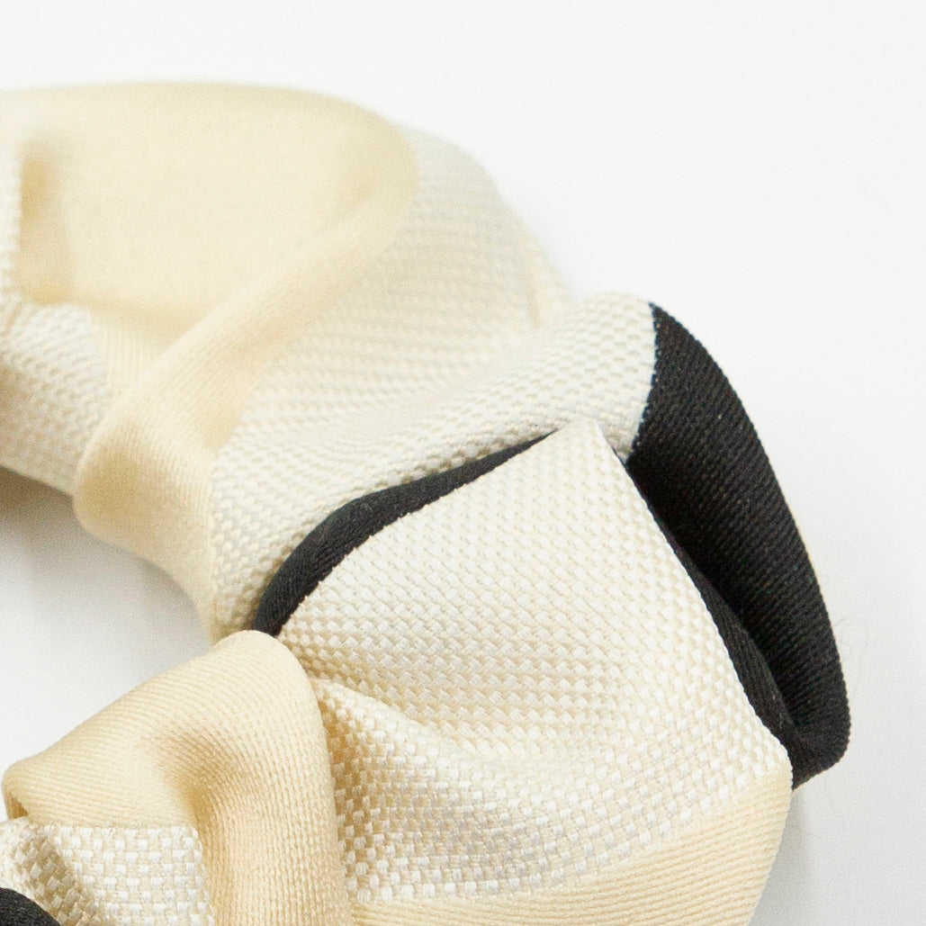 Scrunchie Ziggy Candy Cane