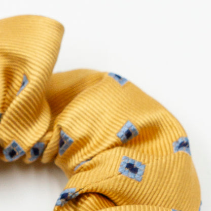 Scrunchie Ziggy Candy Cane