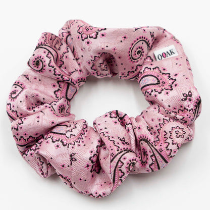 Scrunchie Ziggy Candy Cane