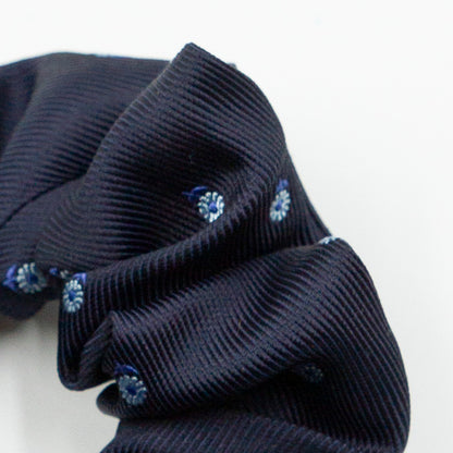 Scrunchie Ziggy Candy Cane