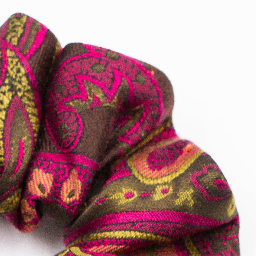 Scrunchie Ziggy Candy Cane