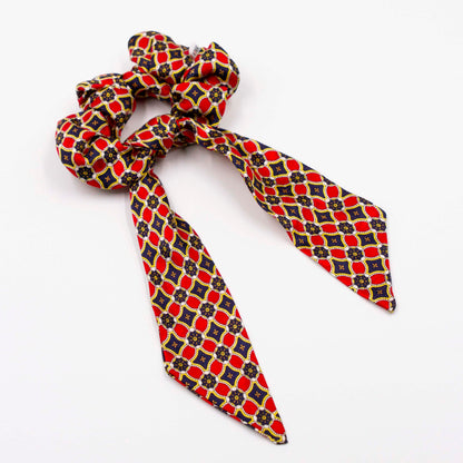 Scrunchie with ribbon Happy Victorius