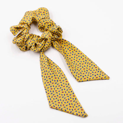 Scrunchie with ribbon Happy Victorius
