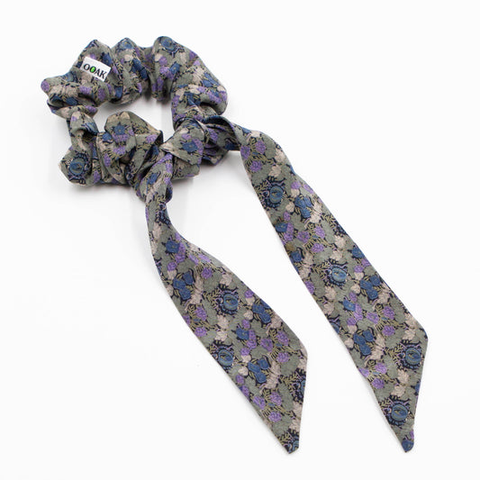 Scrunchie with ribbon Happy Victorius