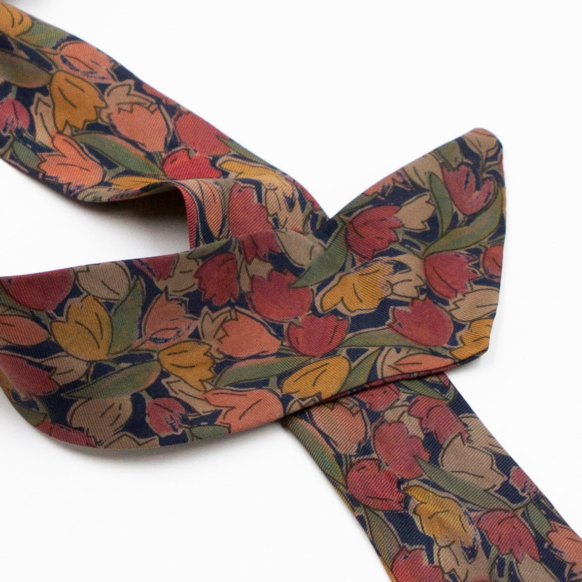 Scrunchie with ribbon Happy Victorius