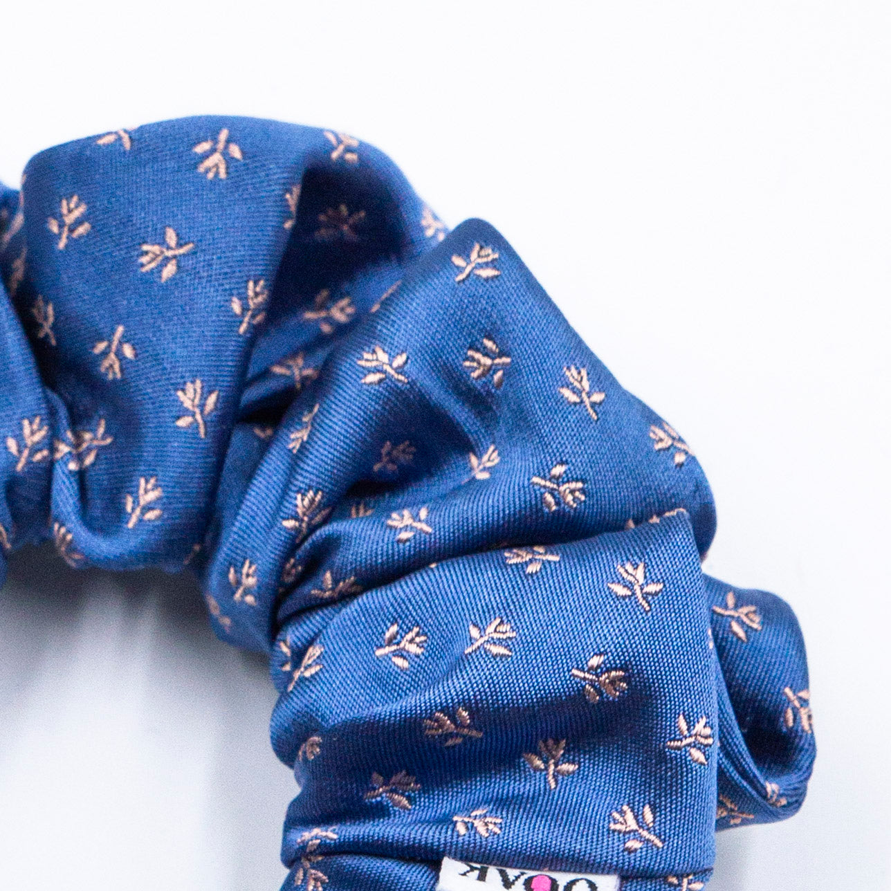 Scrunchie Ziggy Candy Cane