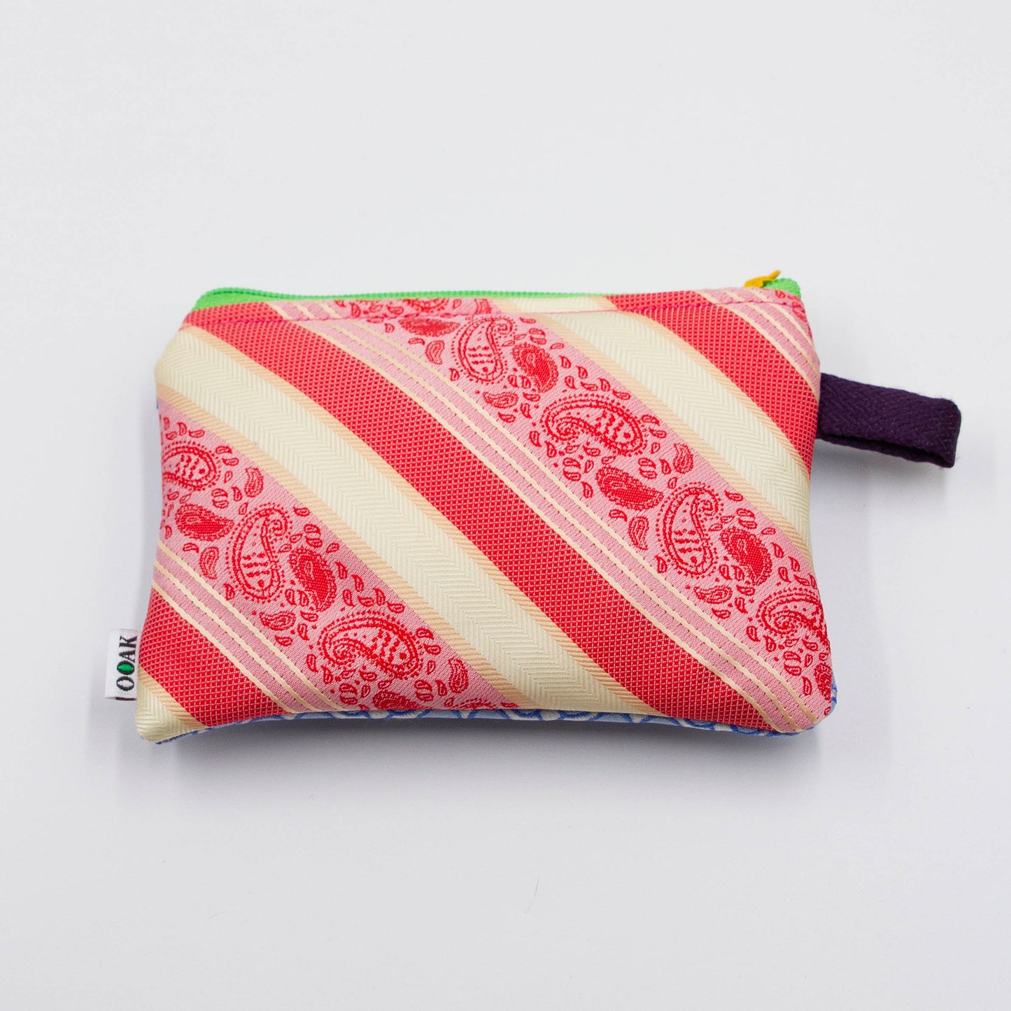 Pat Patchwork – Zippered Wallet