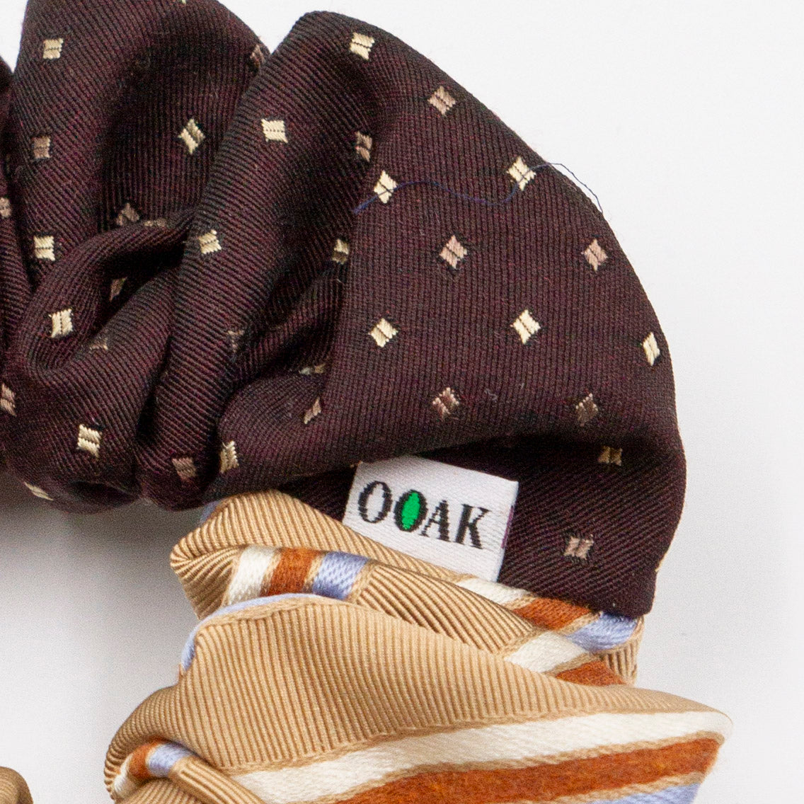 Colorblock scrunchie 129