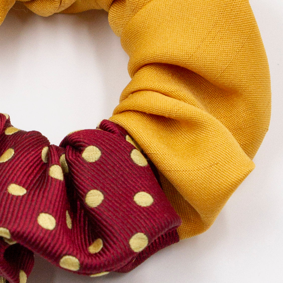 Colorblock scrunchie 136