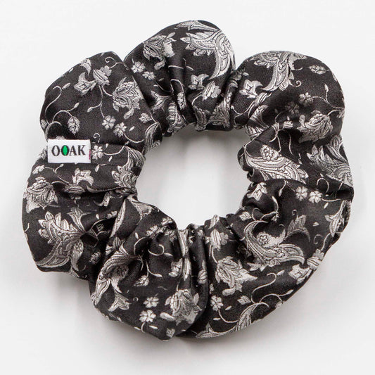 Scrunchie Ziggy Candy Cane