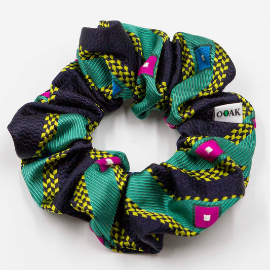 Scrunchie Ziggy Candy Cane