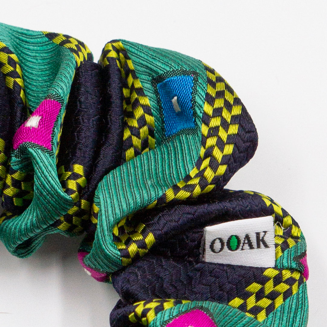 Scrunchie Ziggy Candy Cane