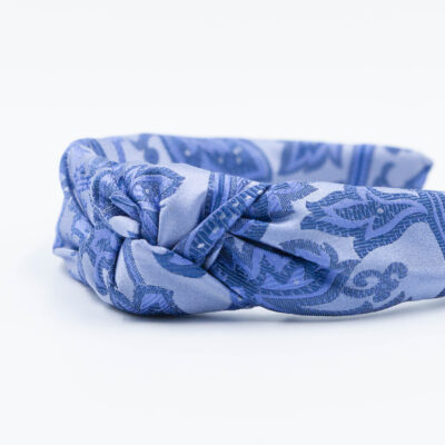 Blauwe puffy diadeem haarband handgemaakt van een stropdas 